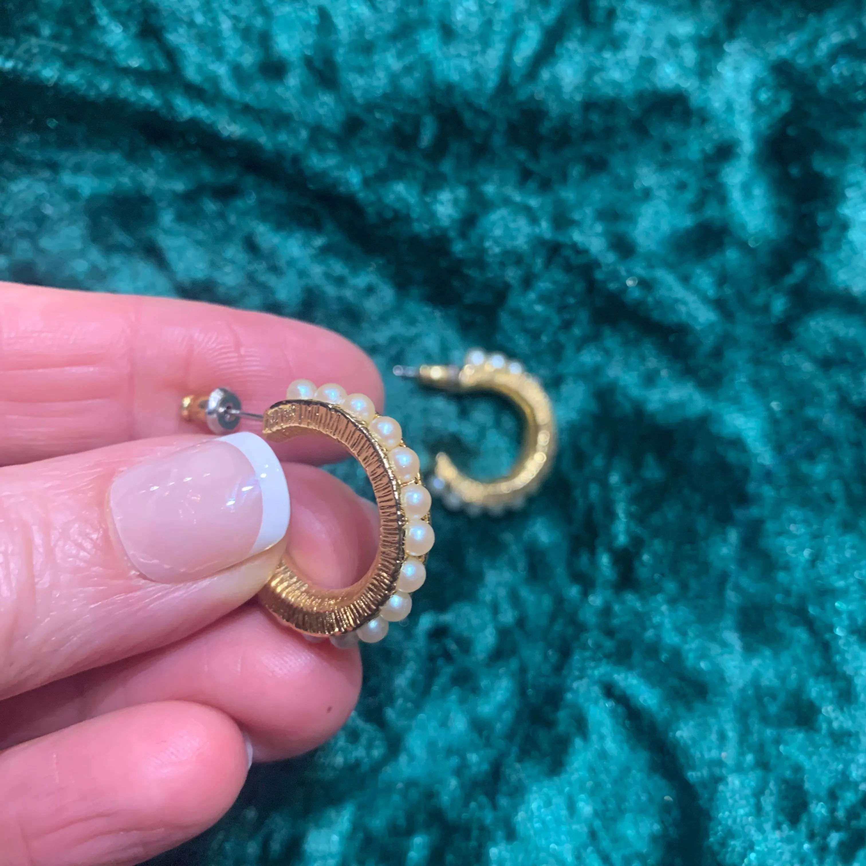Vintage seed pearl hoop earrings