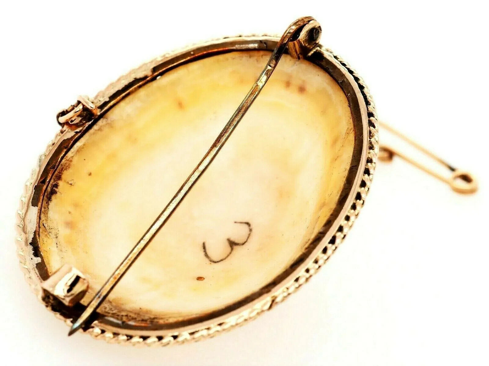 Vintage Shell & Rolled Gold Brooch Unique Fashion Statement Jewellery